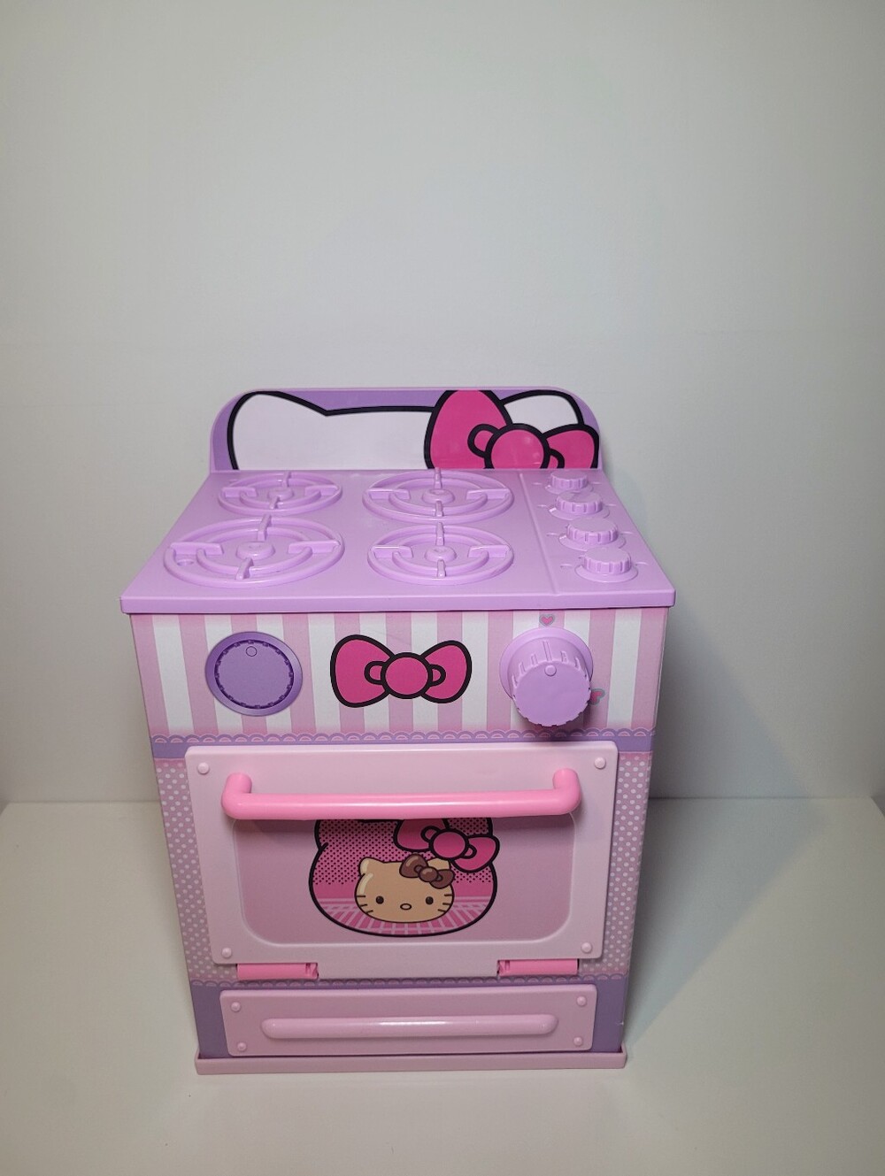 Hello Kitty Cookeez Makery Sanrio Friends 6” Scented Plush w/ Sound And Oven